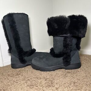Ugg Sunburst Tall Black Women Size 10